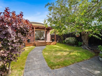 1/5 Clonbracken Lane, Heathcote Valley, Christchurch
