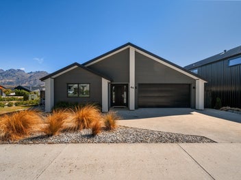 64 Howden Drive, Jacks Point, Queenstown