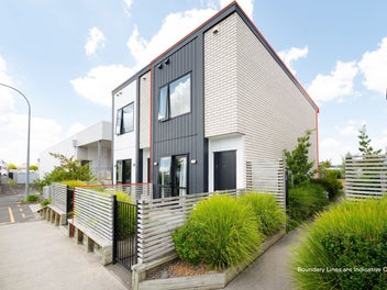 2/1 Vialou Street, Hamilton Central, Hamilton