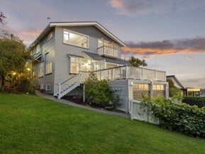 126 Hackthorne Road, Cashmere, Christchurch