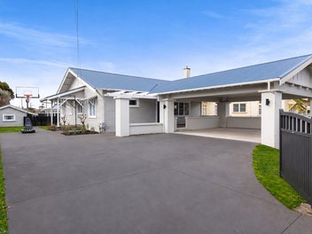32 Surrey Street, Hawera, Hawera