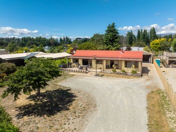 45 Gunn Road, Albert Town, Wanaka
