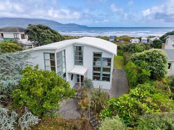 89 Tutere Street, Waikanae Beach, Waikanae