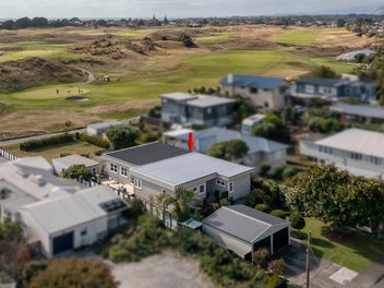 5 Eatwell Avenue, Paraparaumu Beach, Paraparaumu