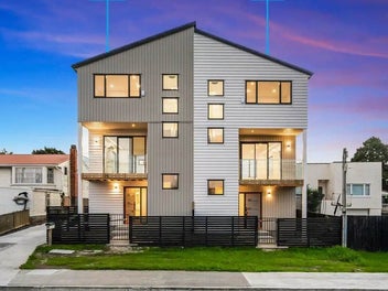 1/16 Binsted Road, New Lynn, Auckland