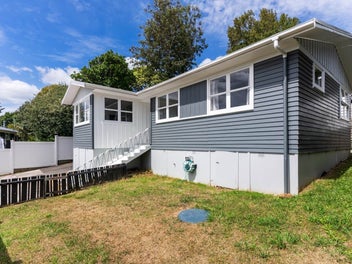 75A Vandeleur Avenue, Birkdale, Auckland