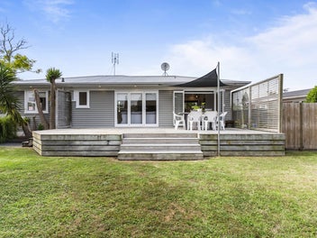 1/13 Edmund Hillary Avenue, Papakura, Papakura