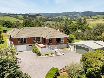 30 Ness Valley Road, Ness Valley, Papakura