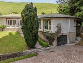 96 Main Road, Tirau