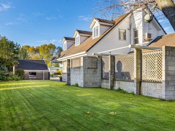 37 Woodbury Street, Avonhead, Christchurch