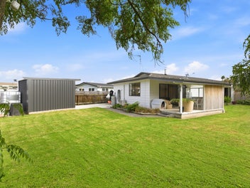 27 Sylvania Drive, Matua, Tauranga