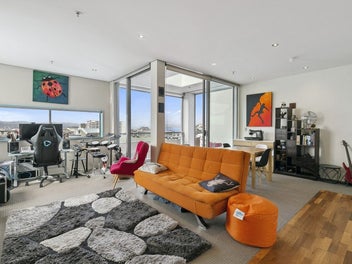 883/233 Cuba Street, Te Aro, Wellington