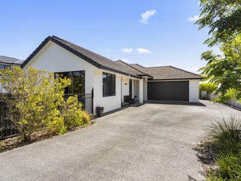 40 Columbia Crescent, Beachlands, Auckland