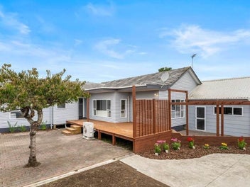 27 Grove Road, Papakura, Papakura