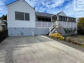 28 Cranberry Place, Bucklands Beach, Auckland