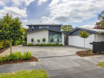 16 Brackendale Place, Burnside, Christchurch