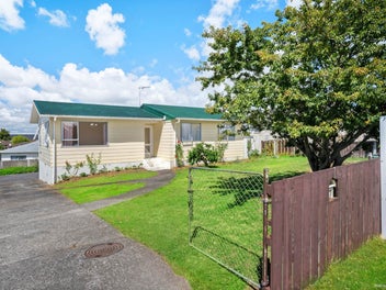 7 Hyperion Drive, Randwick Park, Auckland