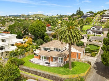 232 Welcome Bay Road, Welcome Bay, Tauranga