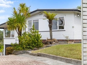 46 Canberra Avenue, Lynfield, Auckland