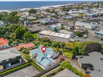 13A Mangorei Road, Strandon, New Plymouth