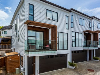 3/78 Langana Avenue, Browns Bay, Auckland