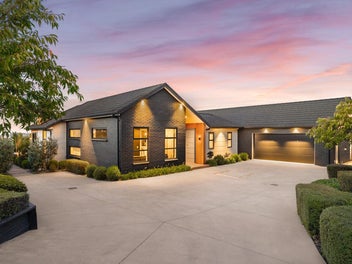 328 UPPER QUEEN STREET, PUKEKOHE, Auckland