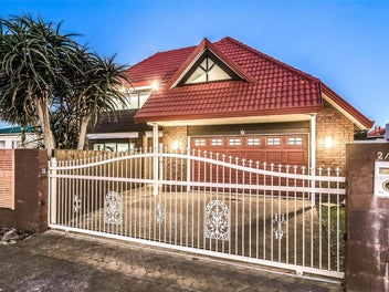 2/57 Hoteo Avenue, Papatoetoe, Auckland