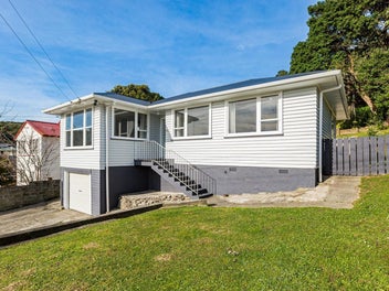 146 Sievers Grove, Cannons Creek, Porirua