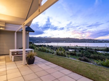 10 John Burke Drive, Aotea, Porirua