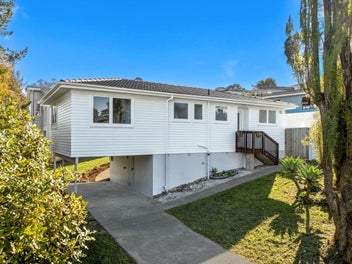 31 Glenbervie Crescent, Massey, Auckland