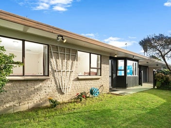 4/11 Koromiko Street, New Lynn, Auckland