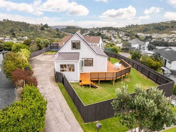 86 Mercury Way, Whitby, Porirua