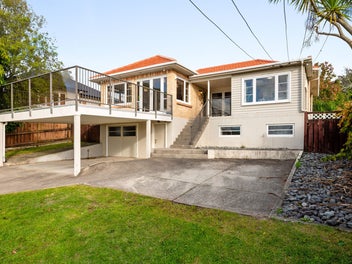 10 Kakanui Avenue, Hillcrest, Hamilton