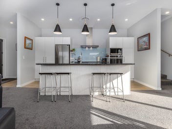 19 Topsail Way, Whitby, Porirua
