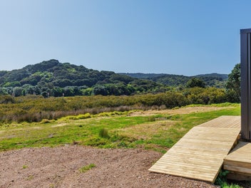 335 Gordons Road, WAIHEKE ISLAND, WAIHEKE ISLAND