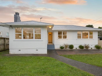 1/221 Birkdale Road, Birkdale, Auckland