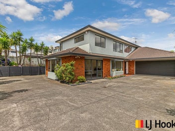 38 Wairere Road, The Gardens, Auckland