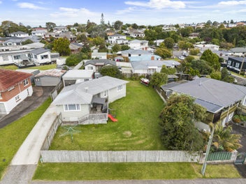 6 Blease Street, New Lynn, Auckland