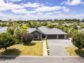 8 Hulme Lane, Rolleston, Rolleston
