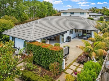 11 Kelly Greens, Silverdale, Silverdale