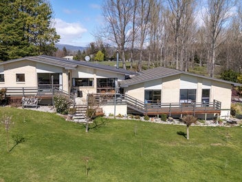 16 Waipuna Road, Springvale, Alexandra