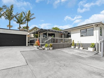 97 Everglade Drive, Totara Heights, Auckland