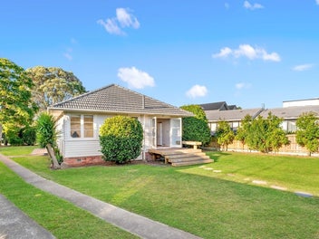 18 Durham Street, Te Atatu Peninsula, Auckland