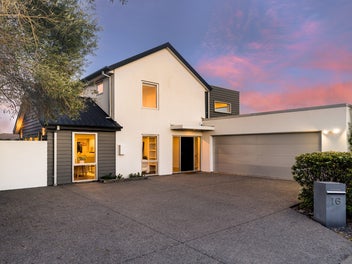 16 Riverbank Road, Northwood, Christchurch