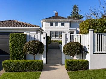 37 Gladstone Road, Parnell, Auckland