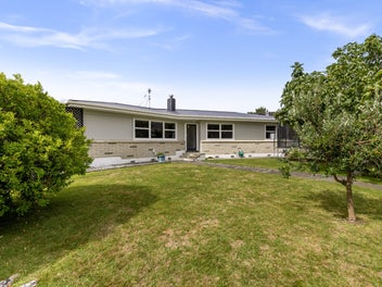 7 Grant Place, Greenmeadows, Napier