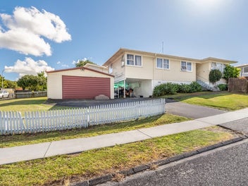 2 Capella Place, Manurewa, Auckland