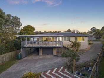 21 Celeste Place, Totara Vale, Auckland