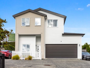 31B Weatherly Road, Torbay, Auckland