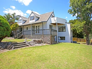 26 Kingsclere Place, Goodwood Heights, Auckland